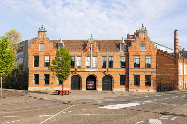 Kazerne Dirk uitgelichte afbeelding